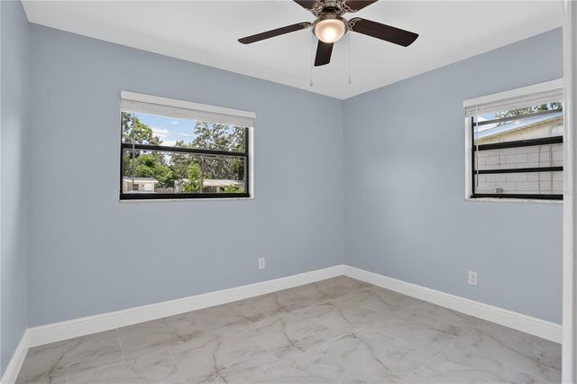 10405 N 22ND STREET, Tampa, FL 33612