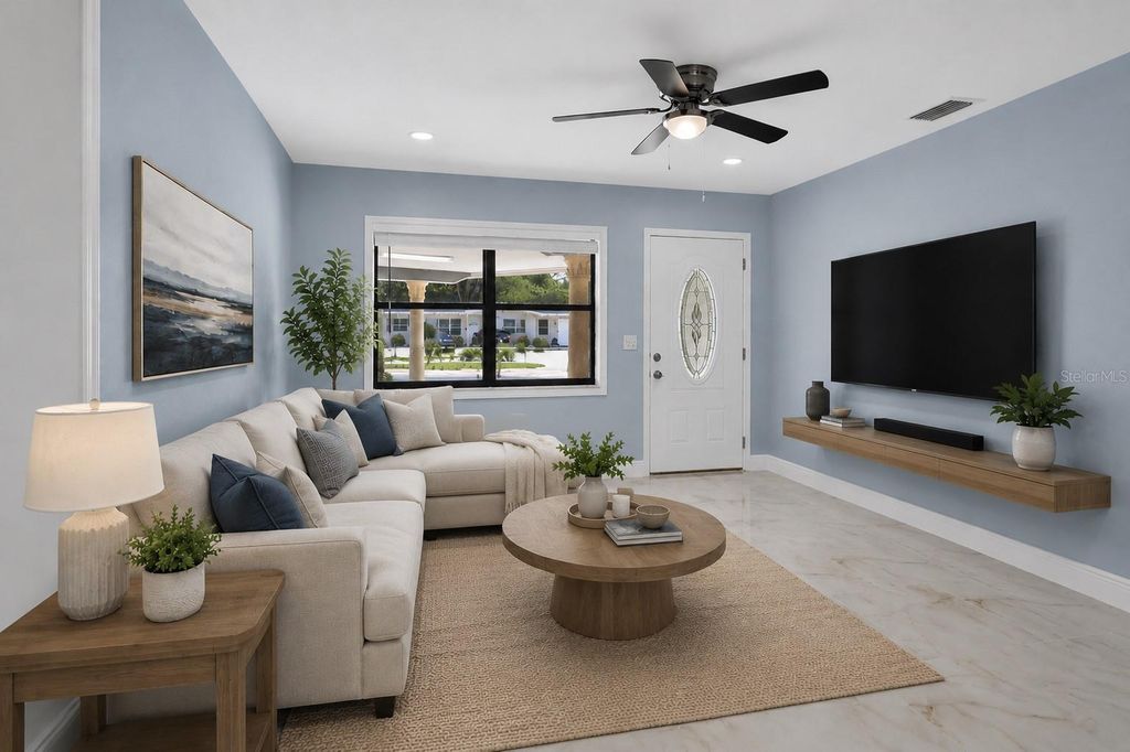 Image 3 of property listing at 10405 N 22ND STREET, Tampa, FL 33612