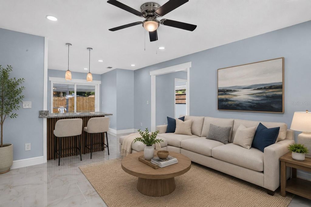 Image 4 of property listing at 10405 N 22ND STREET, Tampa, FL 33612