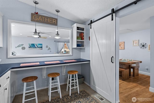 3963 Fischer Park Avenue NE, Bremerton, WA 98310
