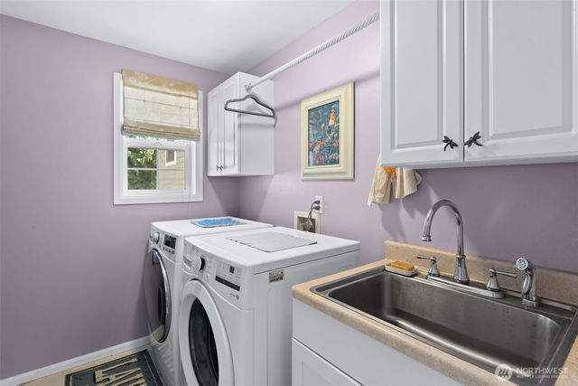 3963 Fischer Park Avenue NE, Bremerton, WA 98310