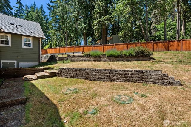 3963 Fischer Park Avenue NE, Bremerton, WA 98310