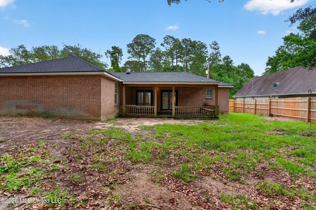 7832 Hilo Place, Diamondhead, MS 39525