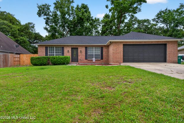 7832 Hilo Place, Diamondhead, MS 39525
