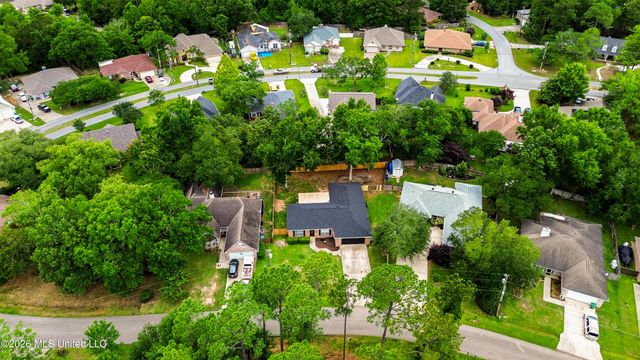 7832 Hilo Place, Diamondhead, MS 39525