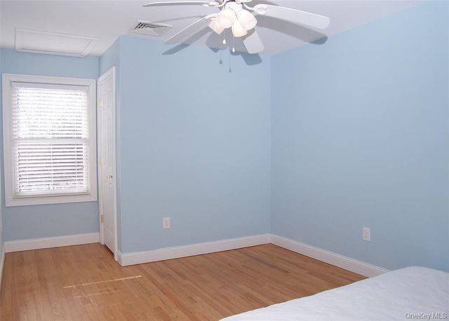 100 Lake Promenade, Ronkonkoma, NY 11779