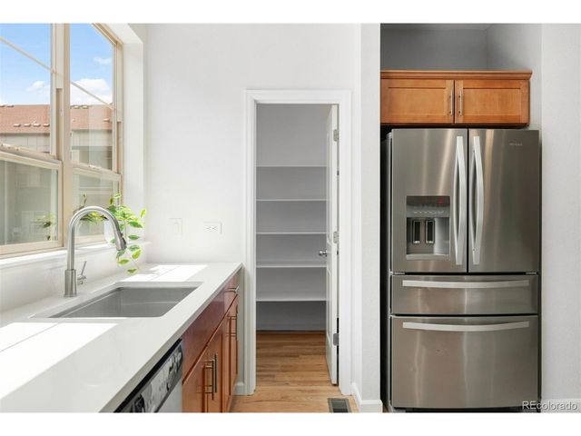 7020 W Virginia Pl, Lakewood, CO 80226