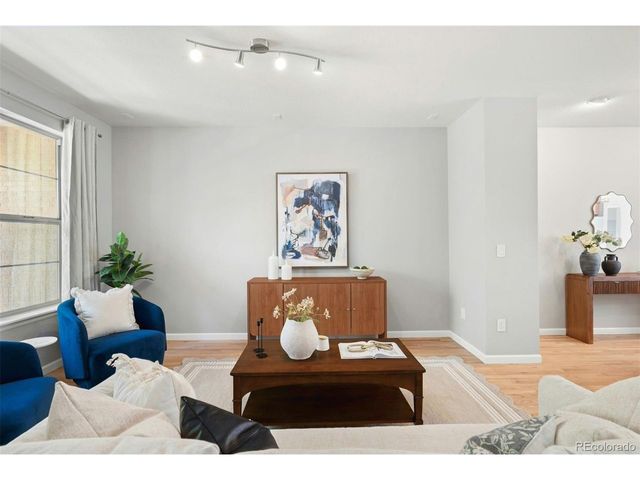 7020 W Virginia Pl, Lakewood, CO 80226