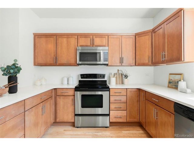 7020 W Virginia Pl, Lakewood, CO 80226