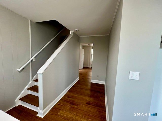 122 Seaside Avenue, Stamford, CT 06902