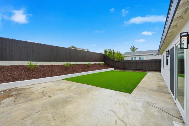 11329 Avenida Del Gato, San Diego, CA 92126