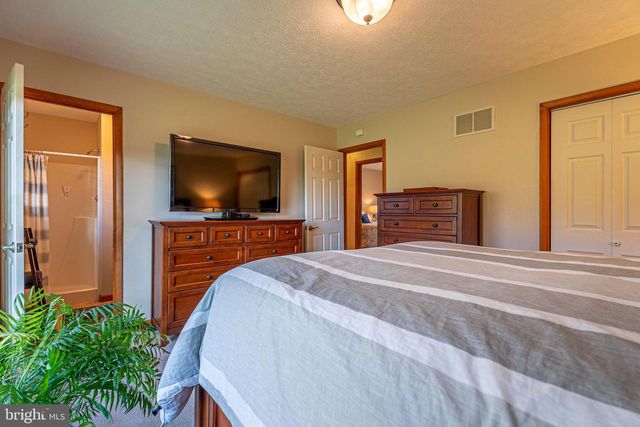 12507 THORNFIELD CIR NE, Cumberland, MD 21502