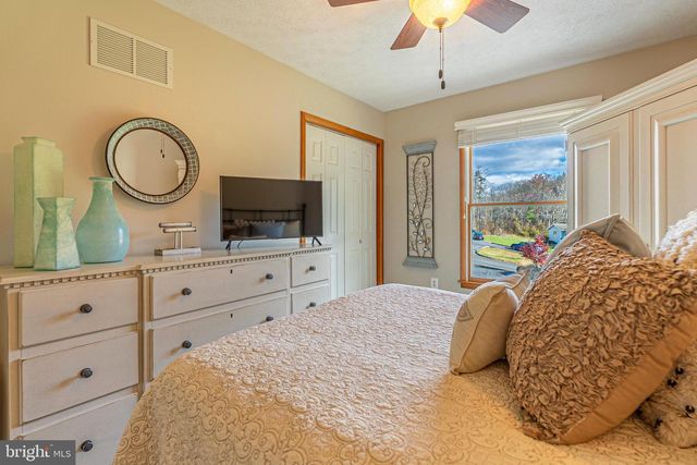 12507 THORNFIELD CIR NE, Cumberland, MD 21502