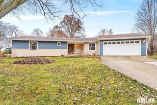 3 Settlers Lane, Springfield, IL 62707
