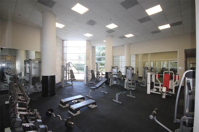 5161 Collins Ave 1012, Miami Beach, FL 33140