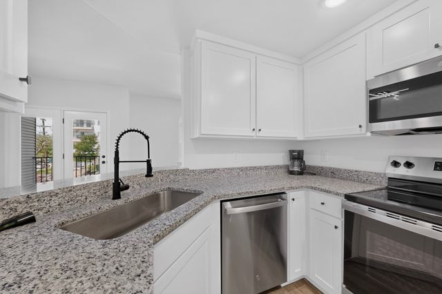 5325 Bent Tree Forest Drive 2214, Dallas, TX 75248