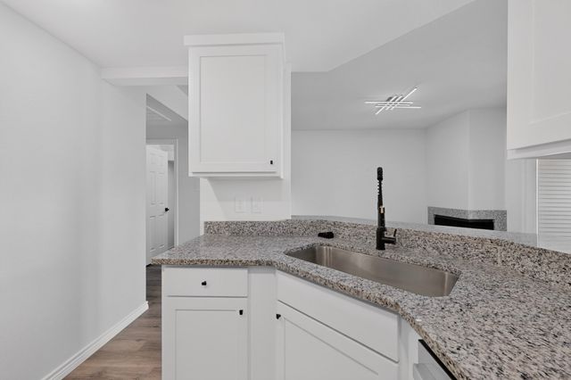 5325 Bent Tree Forest Drive 2214, Dallas, TX 75248