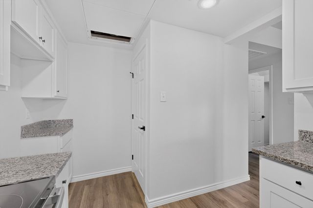 5325 Bent Tree Forest Drive 2214, Dallas, TX 75248