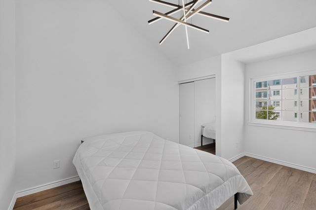 5325 Bent Tree Forest Drive 2214, Dallas, TX 75248