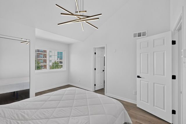 5325 Bent Tree Forest Drive 2214, Dallas, TX 75248