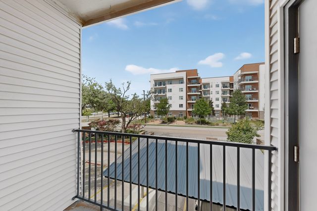 5325 Bent Tree Forest Drive 2214, Dallas, TX 75248