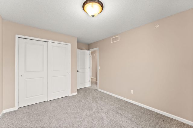 4311 Corn Silk Lane, Woodbury, MN 55129