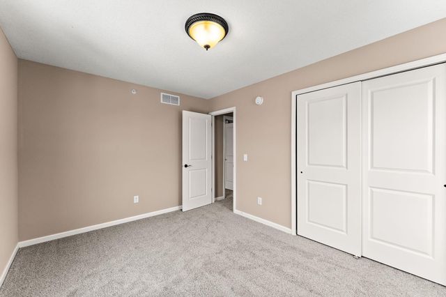 4311 Corn Silk Lane, Woodbury, MN 55129