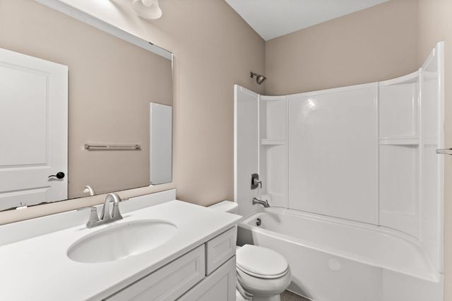 4311 Corn Silk Lane, Woodbury, MN 55129