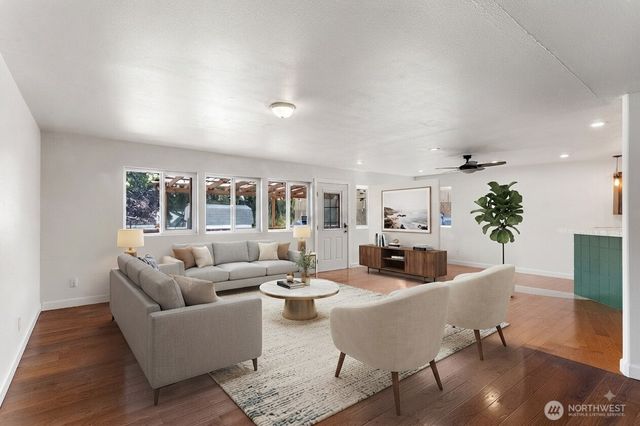 8414 47th Ave S Avenue S, Seattle, WA 98118