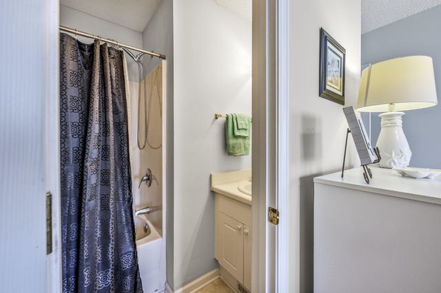 101 Barnwell St Apt 37B, North Myrtle Beach, SC 29582