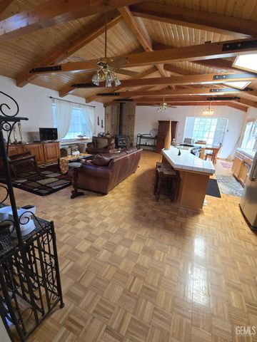 3404 Seclusion, Lake Isabella, CA 93240