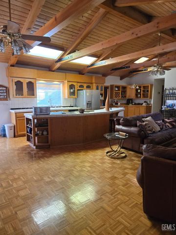 3404 Seclusion, Lake Isabella, CA 93240