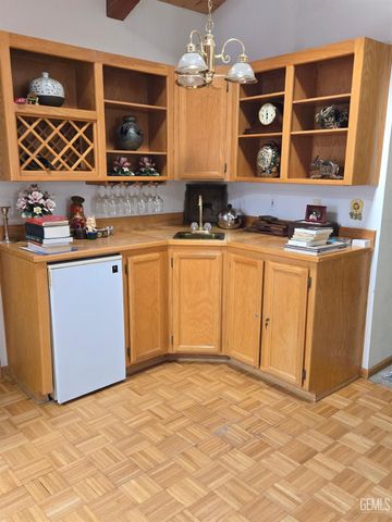 3404 Seclusion, Lake Isabella, CA 93240