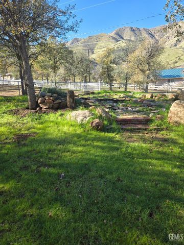 3404 Seclusion, Lake Isabella, CA 93240