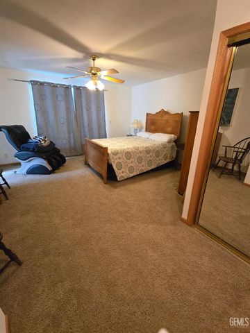 3404 Seclusion, Lake Isabella, CA 93240