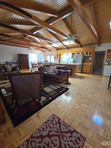 3404 Seclusion, Lake Isabella, CA 93240