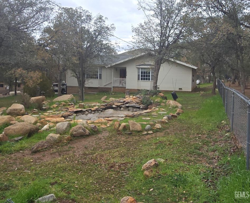 3404 Seclusion, Lake Isabella, CA 93240
