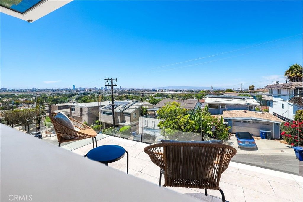 2076 Stanley Avenue, Signal Hill, CA 90755 — photo 3