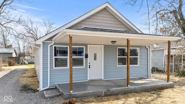 285 S Oak Street, Austin, IN 47102
