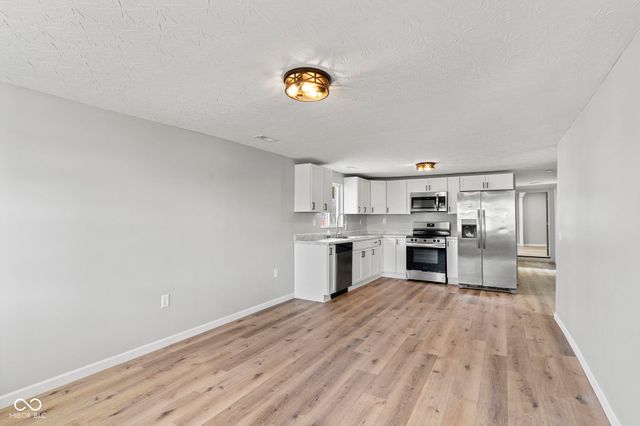 285 S Oak Street, Austin, IN 47102