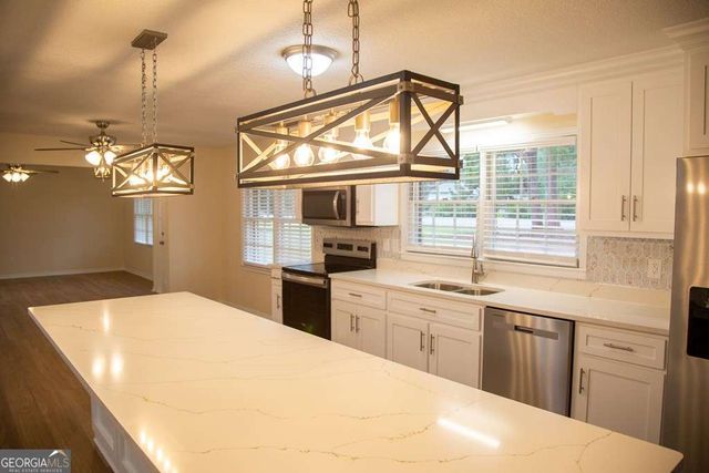 503 Satilla Church Road, Baxley, GA 31513