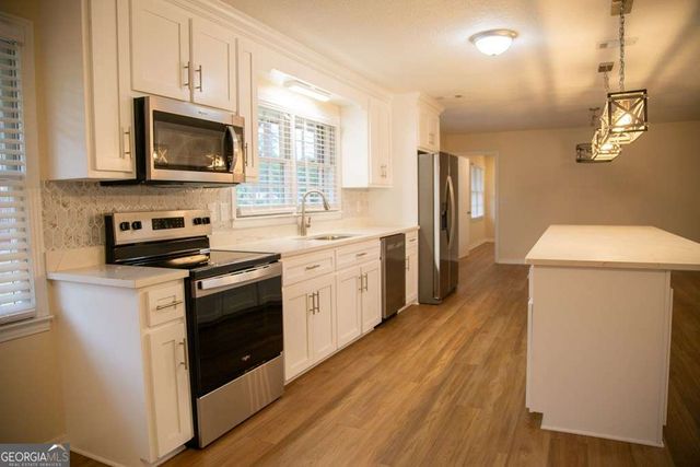 503 Satilla Church Road, Baxley, GA 31513