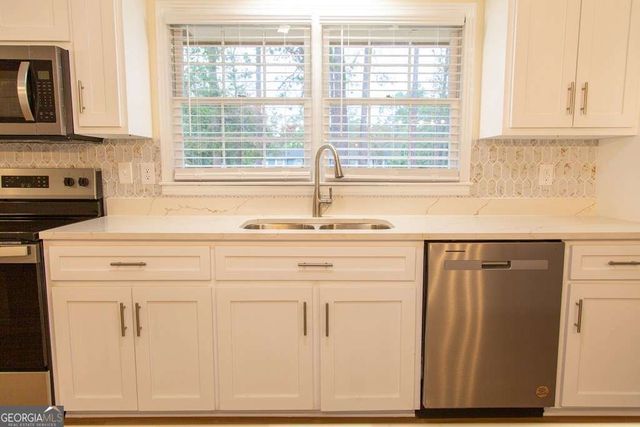 503 Satilla Church Road, Baxley, GA 31513