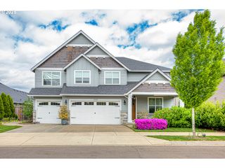 15928 STABLES Pl, Oregon City, OR 97045