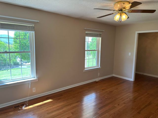 685 Lockhart Road, Dunlap, TN 37327