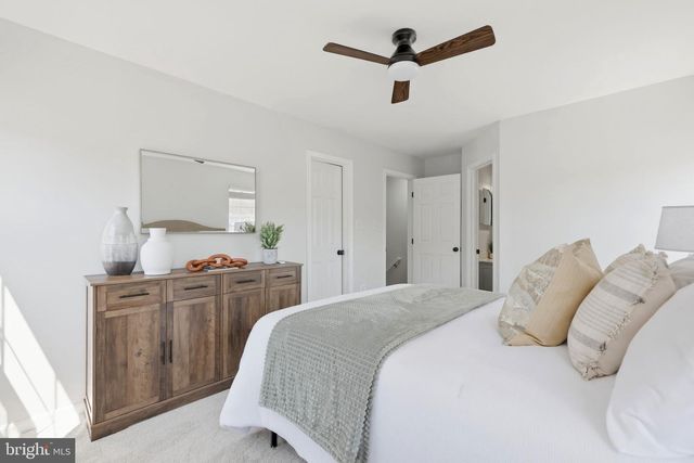 7011 VILLAGE STREAM PL, Gainesville, VA 20155