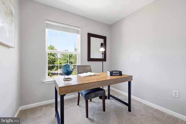 7011 VILLAGE STREAM PL, Gainesville, VA 20155