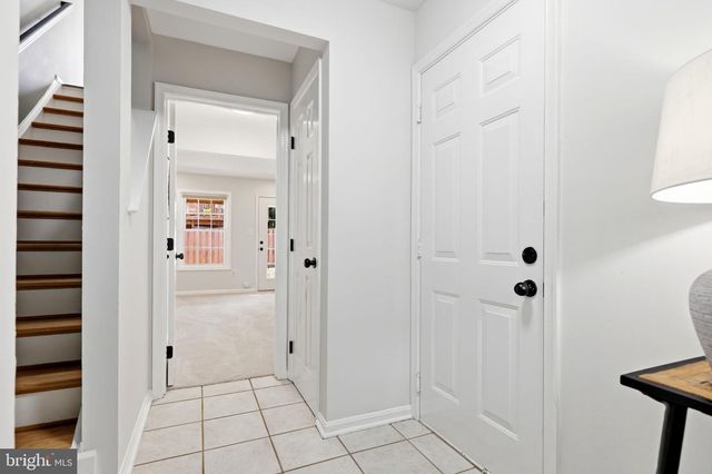 7011 VILLAGE STREAM PL, Gainesville, VA 20155