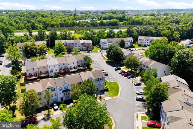 7011 VILLAGE STREAM PL, Gainesville, VA 20155