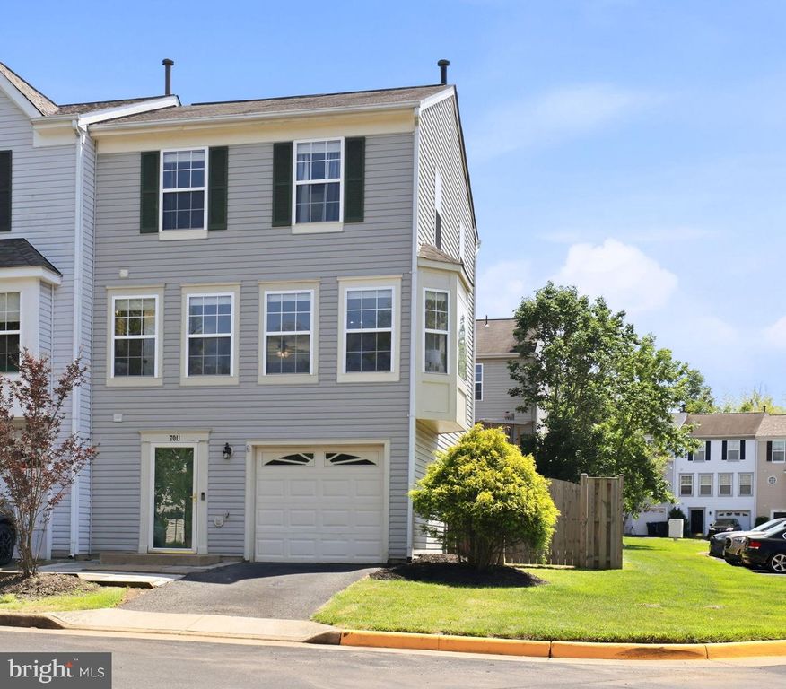 7011 VILLAGE STREAM PL, Gainesville, VA 20155